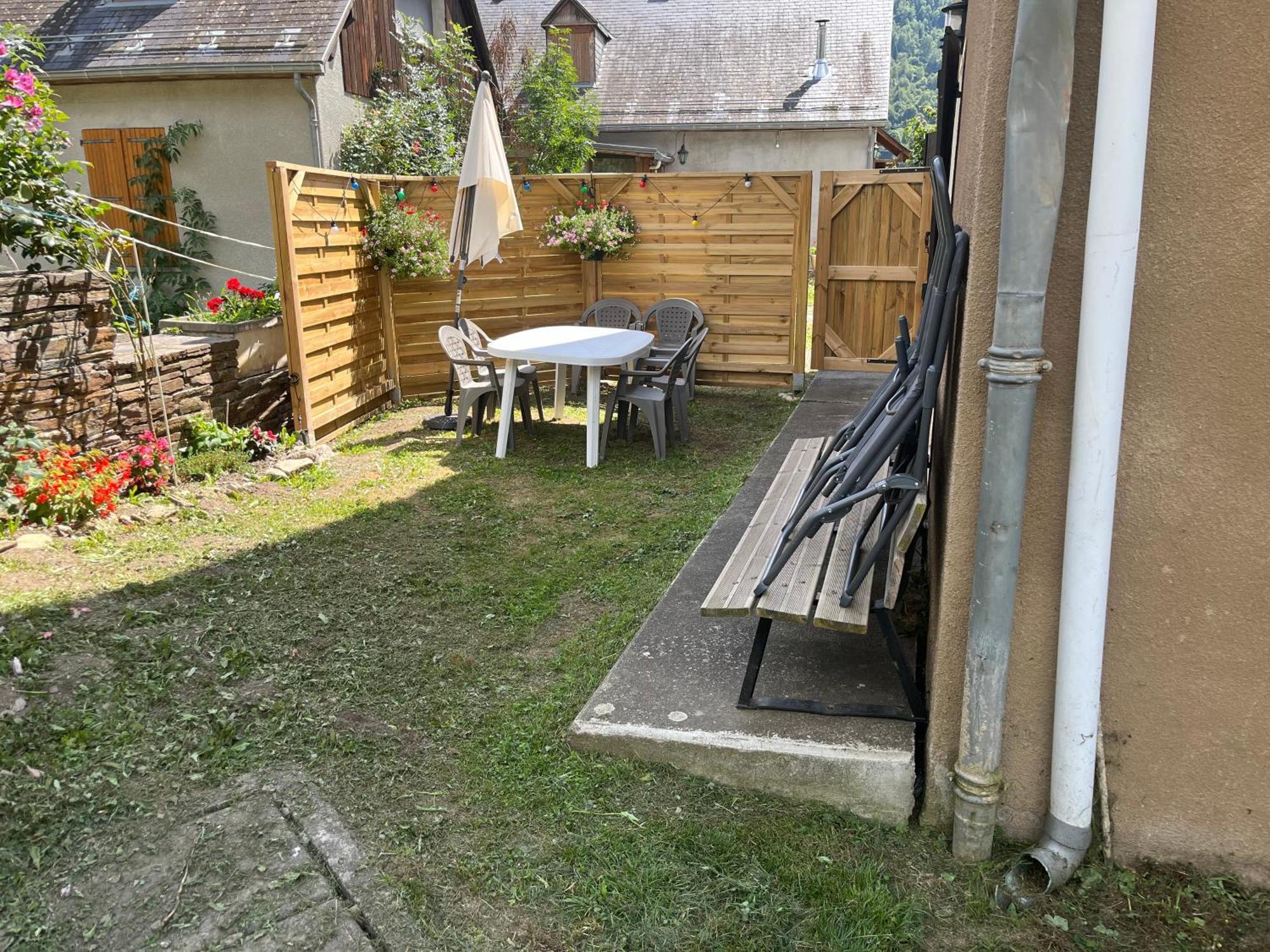 Chez Didi Apartment Castillon-de-Larboust Bagian luar foto